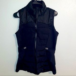 Lululemon Vest Never Worn!!